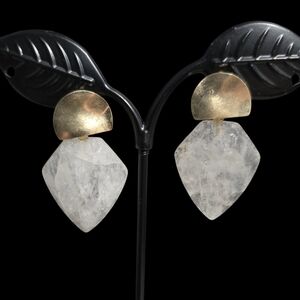 Beveled Clear Quartz and Hammered Gold Toned Drop Post Earrings